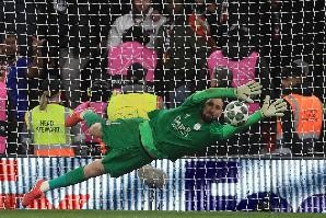 天空：多纳鲁马依旧没有随队训练，巴黎可能降低4000万欧的要价