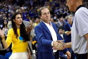 开云下载-勇士老板：库汤追终老勇士 期待球队交易补强