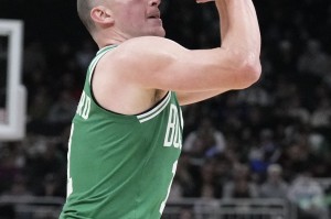 开云APP-今天我当家！普理查德23投10中&amp;三分10中5 砍下25分4板9助