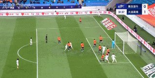 吕焯毅.gif